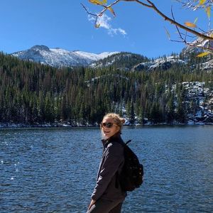 Meet your Posher, Hannah